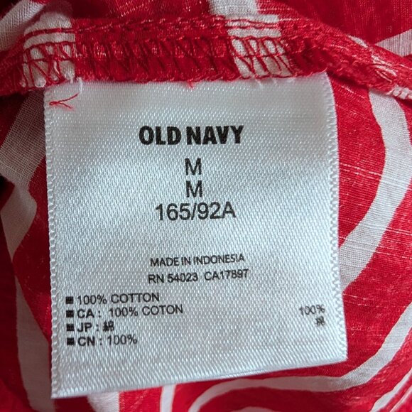 Old Navy Long Sleeve Swim Shirt Collar Red and White Stripes Size Medium Summer - Picture 12 of 13